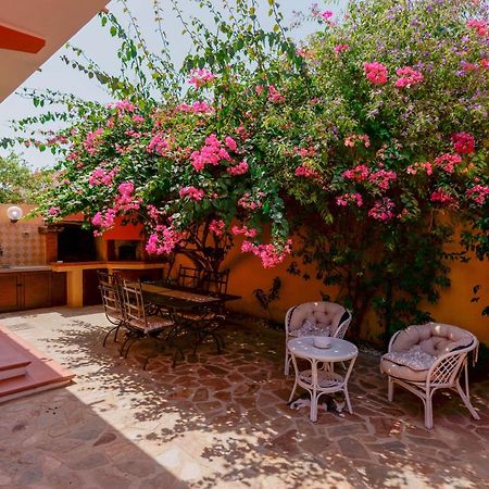 Il Piccolo Giardino Rooms & Breakfast Вилласимиус Экстерьер фото