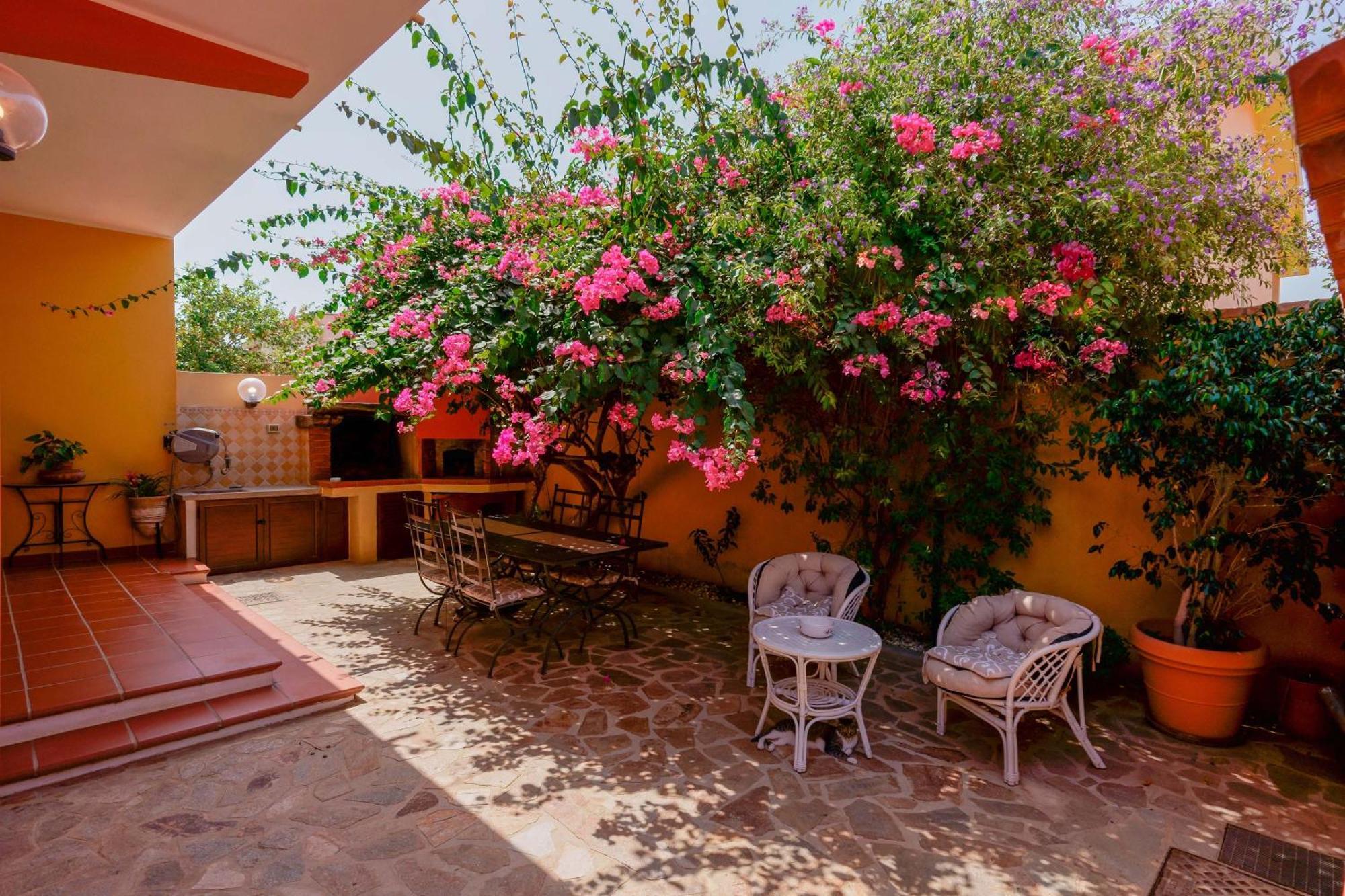 Il Piccolo Giardino Rooms & Breakfast Вилласимиус Экстерьер фото